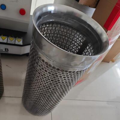 High Efficiency Stainless Steel Air Filter Element with High Dust Capacity for Industrial Applications